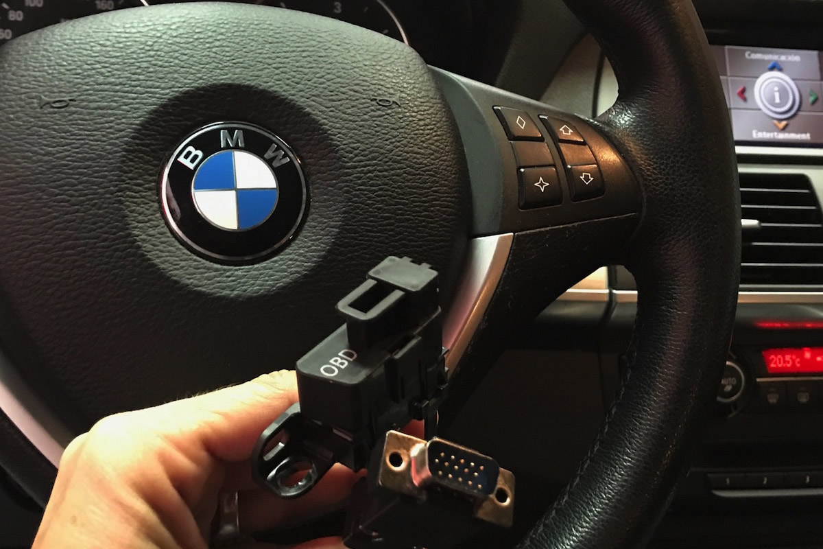 Sistema electrónico de antirrobo para coche