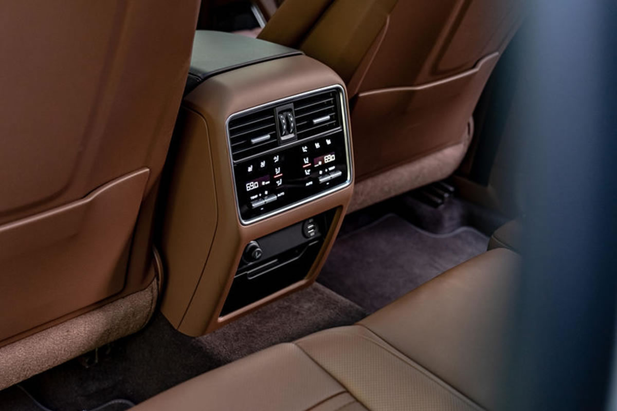 Porsche Cayenne de gerencia