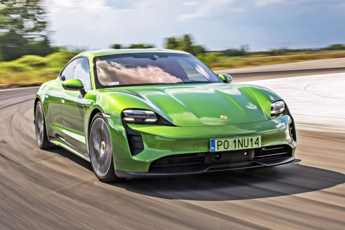 Porsche Taycan seminuevo