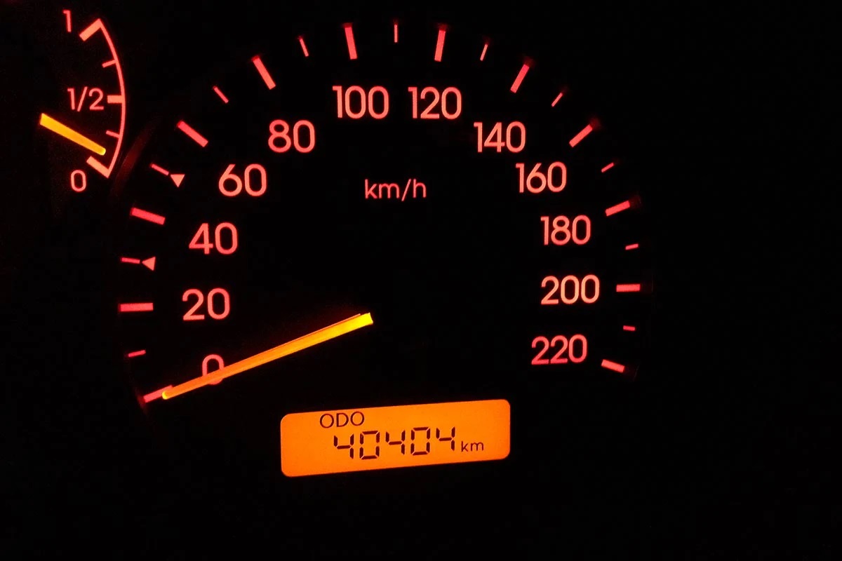 Manipular el kilometraje